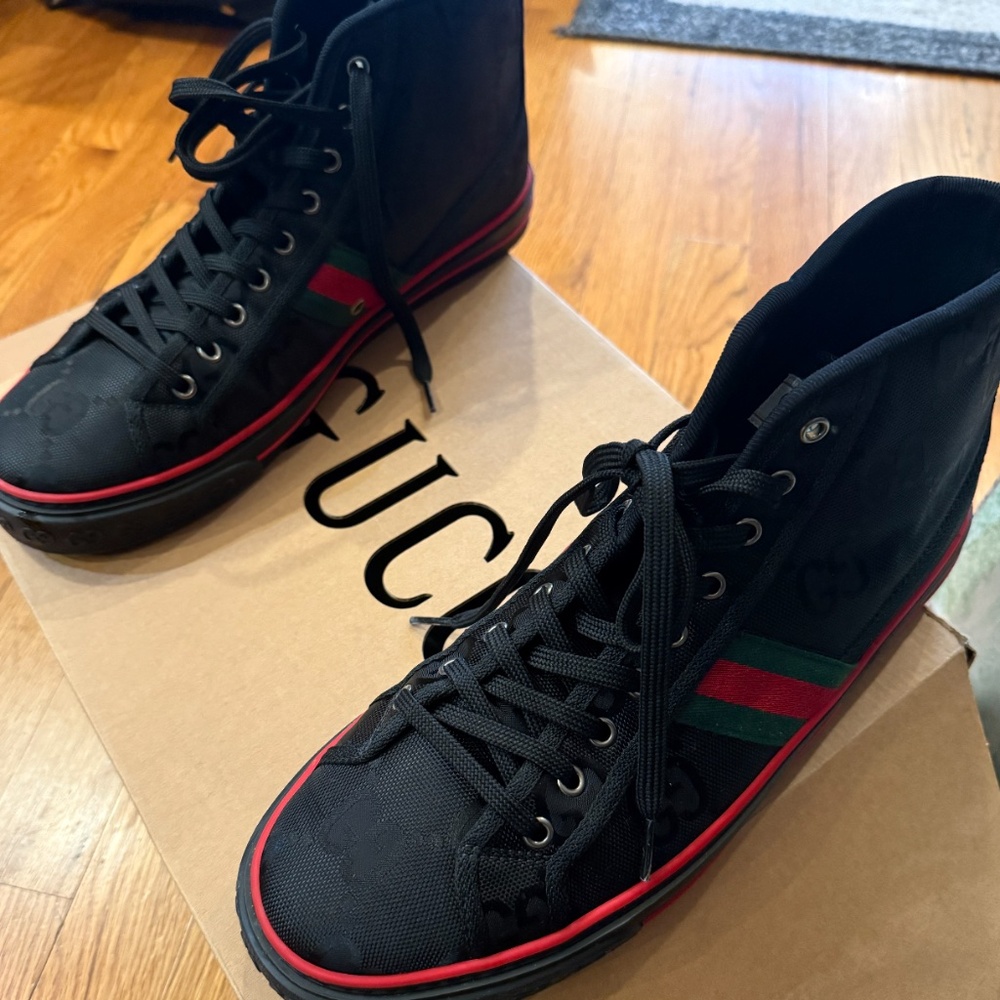 Gucci Tennis 1977 High-Top Sneakers - Picture 4 of 4